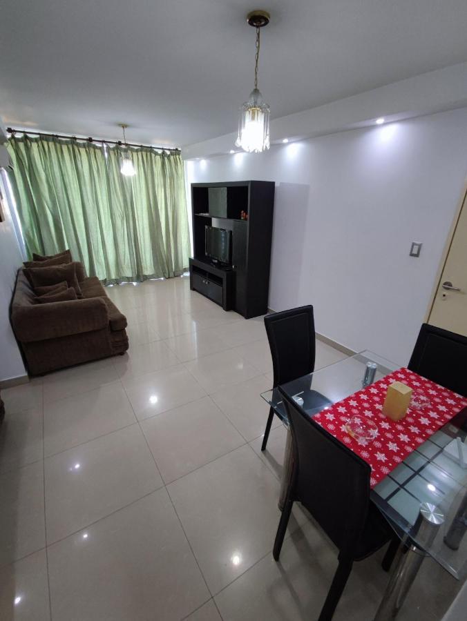 Apartamento Frente Al Aeropuerto De Maiquetía Exterior foto